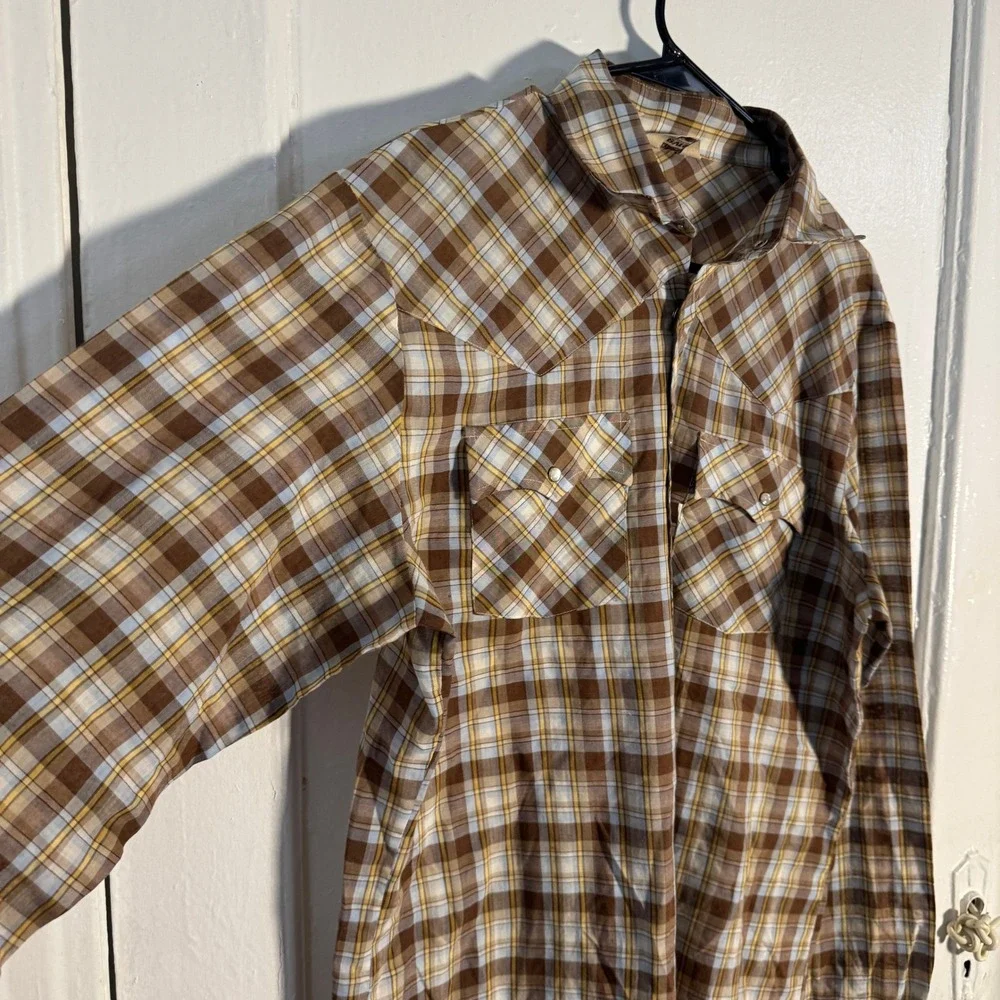 Vintage Levis Sportswear Western Pearl Snap Shirt Plaid Brown Blue Mens XL Cabin